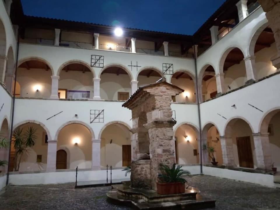 Ellebi Galleria E Dimora D'Arte Cosenza Zewnętrze zdjęcie